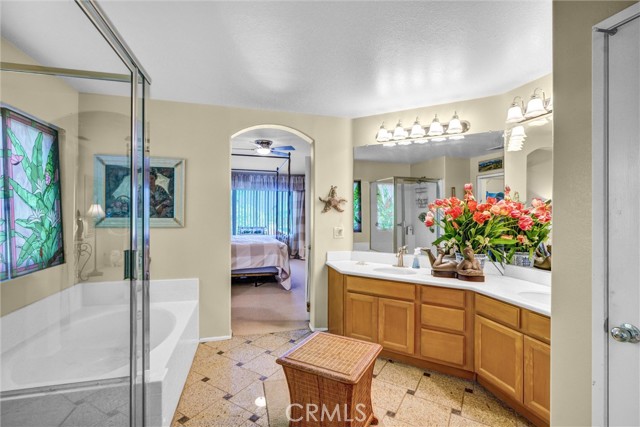 Detail Gallery Image 23 of 50 For 25304 Rolling Greens, Saugus,  CA 91350 - 6 Beds | 4 Baths