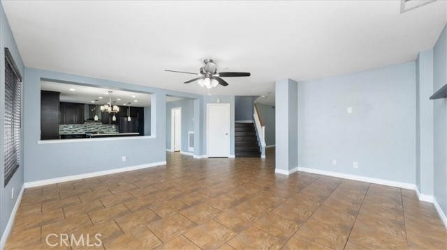 Detail Gallery Image 9 of 39 For 17036 La Vida Ct, Fontana,  CA 92337 - 4 Beds | 2/1 Baths