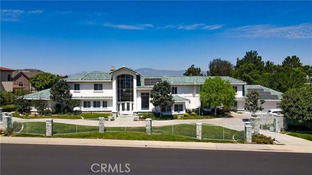 Front Image Thumbnail for CRTR26186057