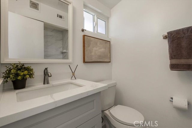 307 S Florette Street, Anaheim CA: https://media.crmls.org/medias/c7c51669-42ed-45ec-bbb9-15d5e4cb65b7.jpg