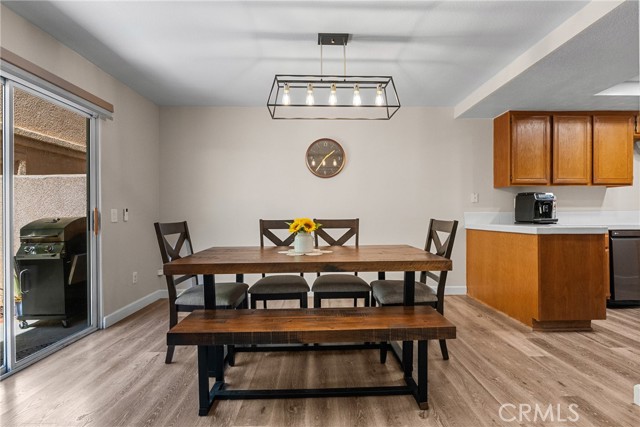 Detail Gallery Image 11 of 42 For 25114 Steinbeck #C,  Stevenson Ranch,  CA 91381 - 2 Beds | 2/1 Baths