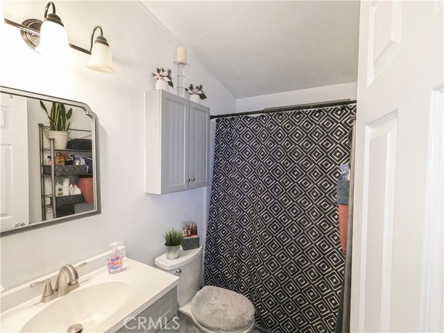 Detail Gallery Image 18 of 22 For 3701 Fillmore St #2,  Riverside,  CA 92505 - 3 Beds | 2 Baths