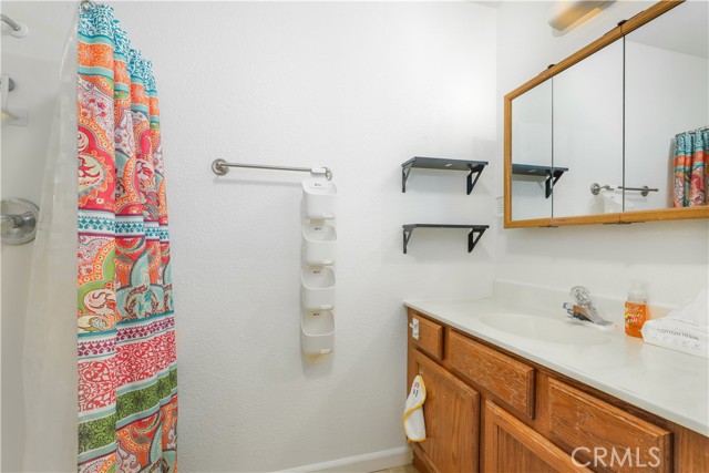Detail Gallery Image 13 of 44 For 380 Schindler St, Clearlake Oaks,  CA 95423 - 3 Beds | 2 Baths