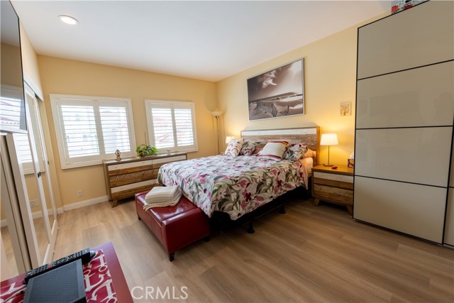 Detail Gallery Image 6 of 17 For 5500 Torrance Blvd #A211,  Torrance,  CA 90503 - 3 Beds | 2 Baths