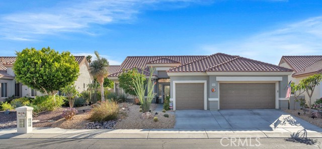 Detail Gallery Image 2 of 51 For 78385 Palm Tree Ave, Palm Desert,  CA 92211 - 2 Beds | 2 Baths