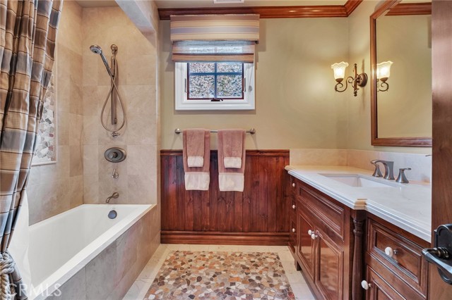 16 Saddle, Rancho Palos Verdes, California 90275, 5 Bedrooms Bedrooms, ,5 BathroomsBathrooms,Residential,For Sale,Saddle,PV26078779