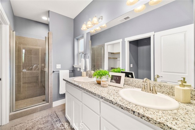 2851 Pin Oak Lane, Chico CA: https://media.crmls.org/medias/c7c7ba58-cc18-4c27-9e7a-f56a0bfc052c.jpg