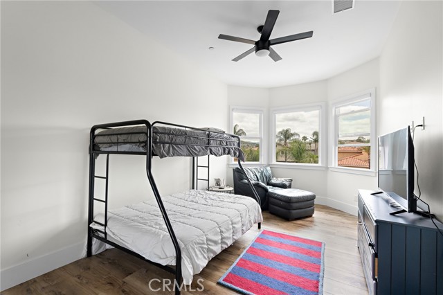 22400 Whirlaway Court, Canyon Lake CA: https://media.crmls.org/medias/c7c84b38-d41c-4f1f-a4e8-dd5596a94c26.jpg