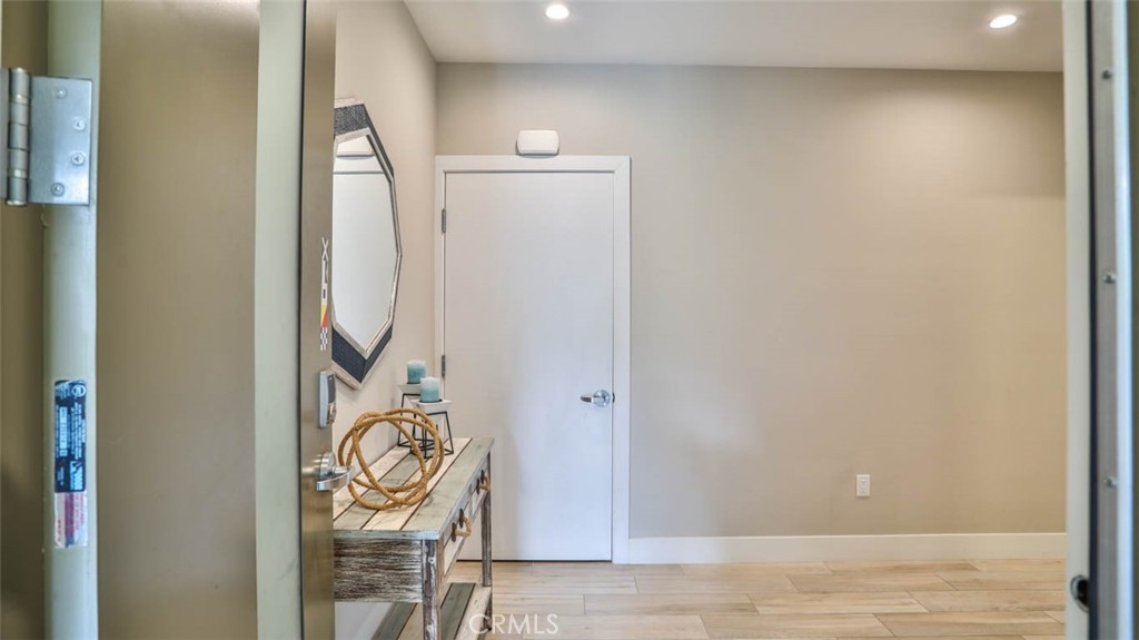 3025 Byron Street - photo 6