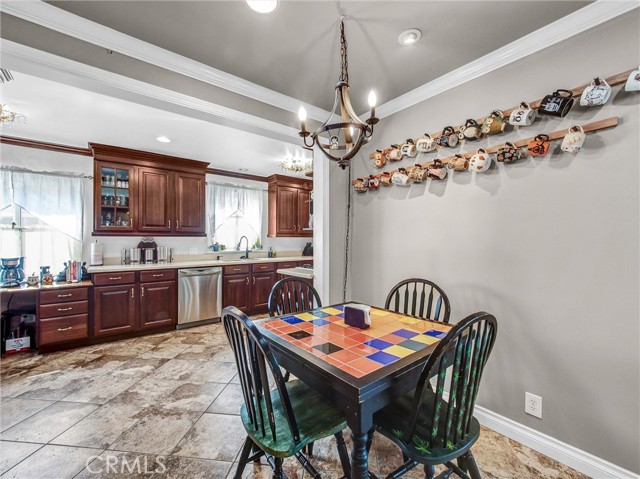 1461 E Grovecenter Street, Covina CA: https://media.crmls.org/medias/c7c9eb49-ef34-4bce-995f-9eea20510b9f.jpg