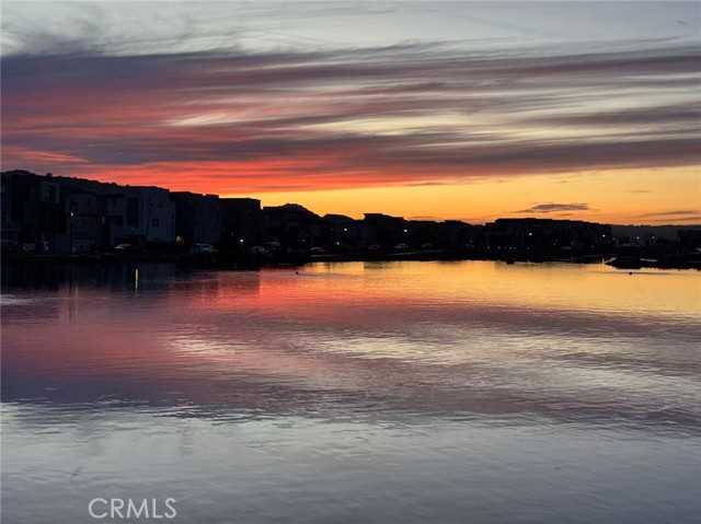 41 Stable Dr, Rancho Mission Viejo CA: https://media.crmls.org/medias/c7ca1d04-2aed-46c7-80e4-bacdc55b2670.jpg