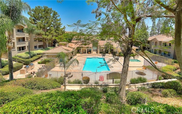 1965 Las Colinas Circle #205, Corona, CA 92879