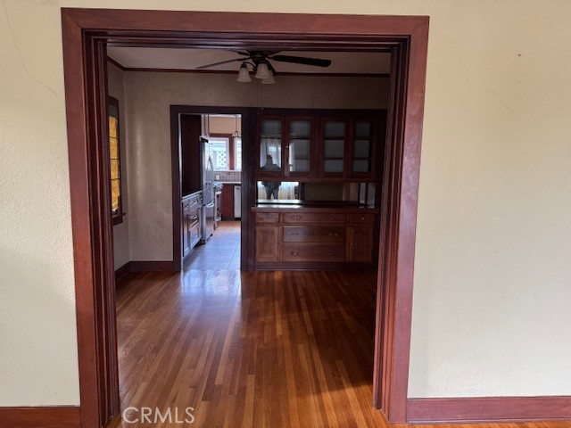 425 W Lime Avenue, Monrovia CA: https://media.crmls.org/medias/c7cad93b-6e6d-4e75-8770-72007d89dfe5.jpg