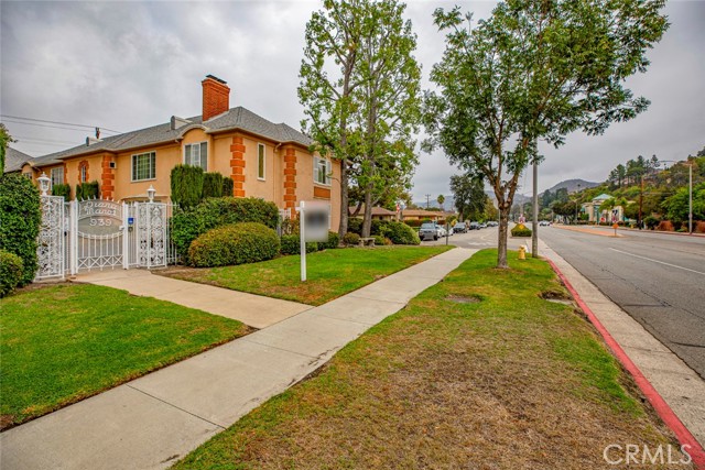 Detail Gallery Image 28 of 32 For 939 N Glendale Ave #3,  Glendale,  CA 91206 - 2 Beds | 2 Baths