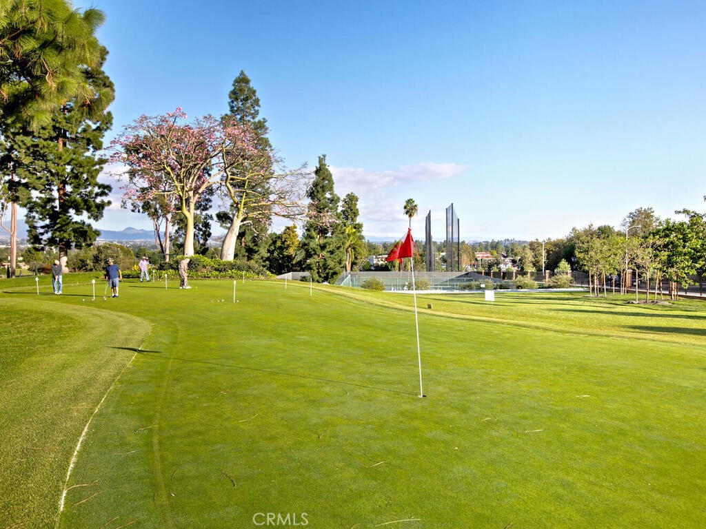 https://media.crmls.org/medias/c7cb00fc-f043-4864-9d8e-38d69b08abe4.jpg?preset=X-Large