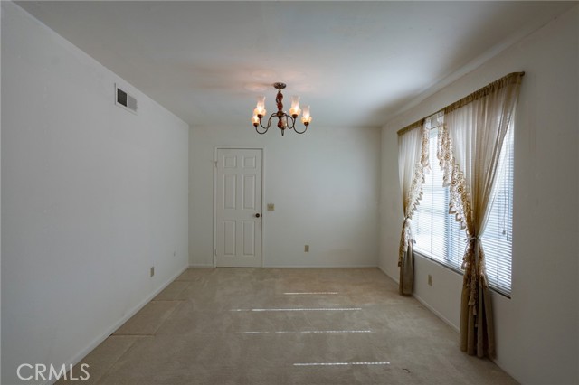 Detail Gallery Image 8 of 51 For 330 Amberwood Dr, Walnut,  CA 91789 - 5 Beds | 3 Baths