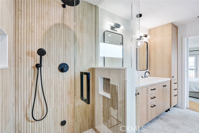 Detail Gallery Image 28 of 52 For 825 Center, El Segundo,  CA 90245 - 4 Beds | 3 Baths