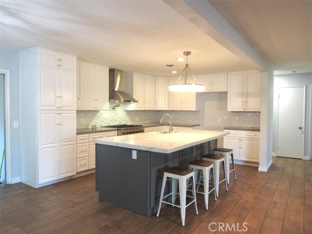 Image 5 of 21 For 43251 San Mateo Way