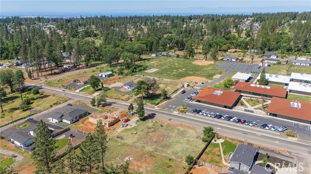 6588 Pentz Road, Paradise CA: https://media.crmls.org/medias/c7ce4c3c-5191-4e69-b68f-d1eb0a5dd367.jpg