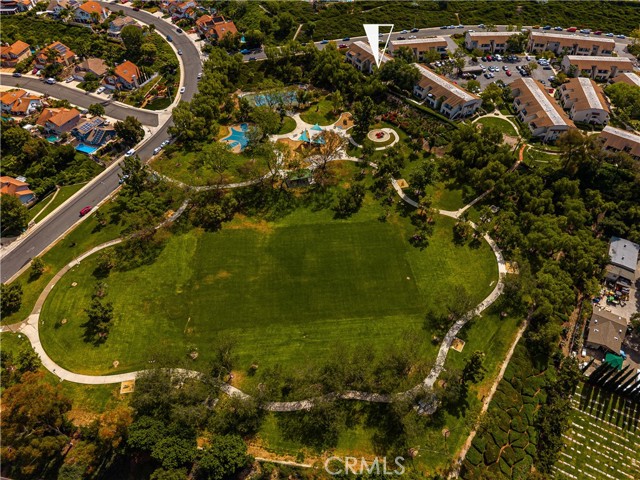 Image 26 of 37 For 21931 Rimhurst  117