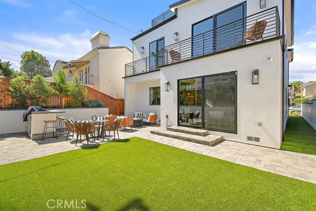 3408 Maple Avenue, Manhattan Beach, California 90266, 5 Bedrooms Bedrooms, ,5 BathroomsBathrooms,Residential,Sold,Maple,CV22215338