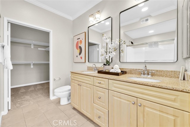 Detail Gallery Image 15 of 29 For 3300 Watermarke, Irvine,  CA 92612 - 2 Beds | 2 Baths