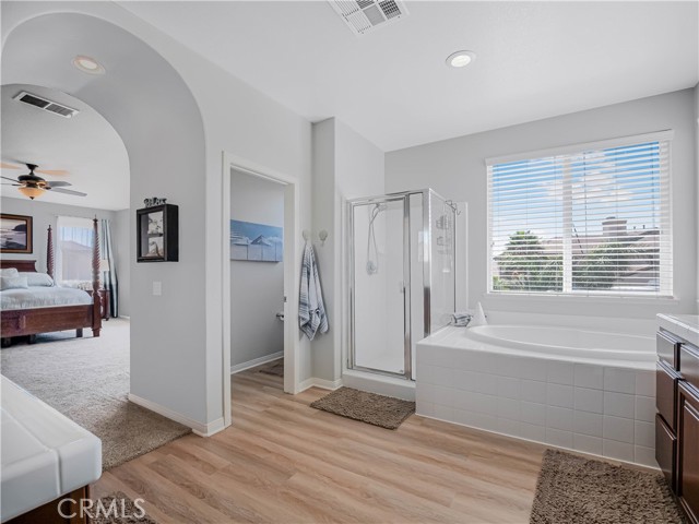 12820 Excalibur Drive, Eastvale CA: https://media.crmls.org/medias/c7d04328-2ef0-4e0b-9412-acb1406b082a.jpg
