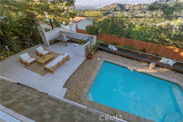 Detail Gallery Image 40 of 74 For 8615 Skyline Dr, Los Angeles,  CA 90046 - 3 Beds | 3 Baths