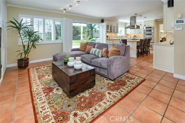 Detail Gallery Image 10 of 32 For 29353 Whitley Collins Dr, Rancho Palos Verdes,  CA 90275 - 4 Beds | 2/1 Baths