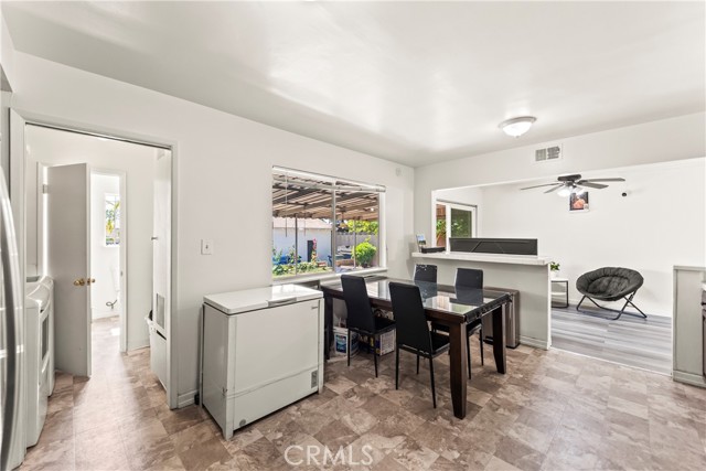 Detail Gallery Image 4 of 44 For 370 E La Verne Ave, Pomona,  CA 91767 - 5 Beds | 2 Baths