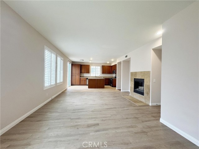 1758 Lordsburg Court, La Verne CA: https://media.crmls.org/medias/c7d1b070-f988-4fc0-b699-12f73cda9bca.jpg