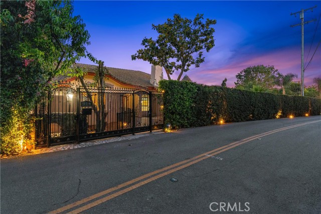 918 Reposado Drive, La Habra Heights CA: https://media.crmls.org/medias/c7d1de99-fd10-4dec-8ab7-4c70292143f9.jpg