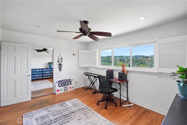 Detail Gallery Image 35 of 60 For 22628 Quinta Rd, Woodland Hills,  CA 91364 - 4 Beds | 2/1 Baths
