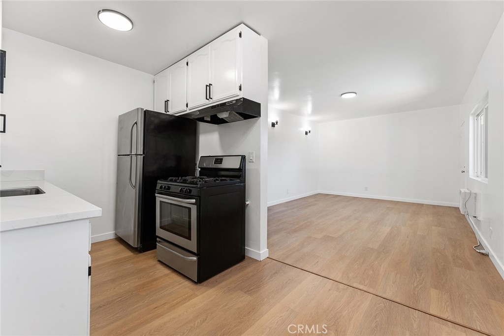 252 W Elm AvenueBurbank img 21