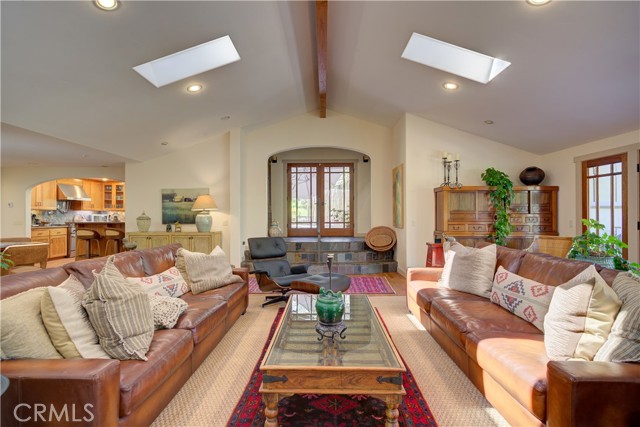 Detail Gallery Image 11 of 46 For 1785 Martingale Ave. Ave, Los Osos,  CA 93402 - 5 Beds | 3/1 Baths