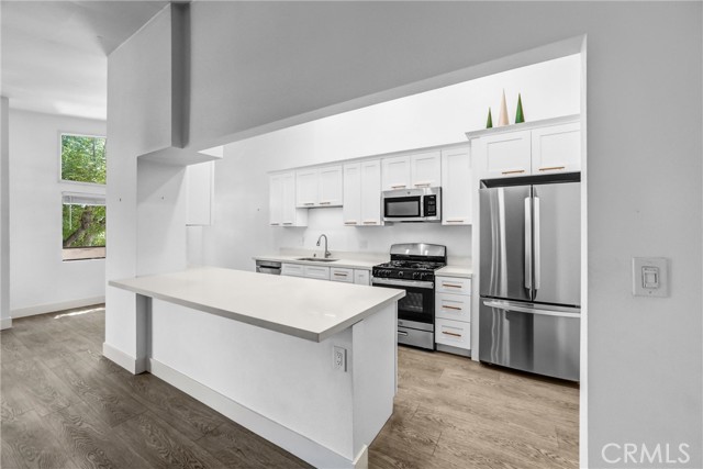 2 Bed Home for Sale in Valley Village, California