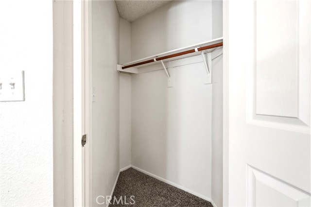 Detail Gallery Image 15 of 29 For 19077 Elm, Apple Valley,  CA 92308 - 2 Beds | 2 Baths