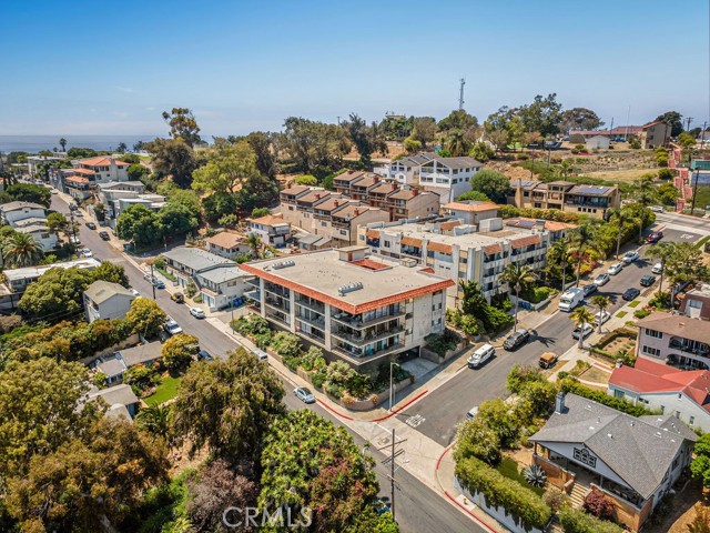 711 W 33rd Street, San Pedro CA: https://media.crmls.org/medias/c7d3395e-2140-4c81-9f59-678f401535c0.jpg
