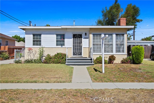 3251 San Anseline Ave, Long Beach, CA 90808