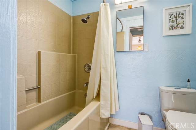 Detail Gallery Image 23 of 62 For 56833 Oakwood, Yucca Valley,  CA 92284 - 2 Beds | 2/1 Baths