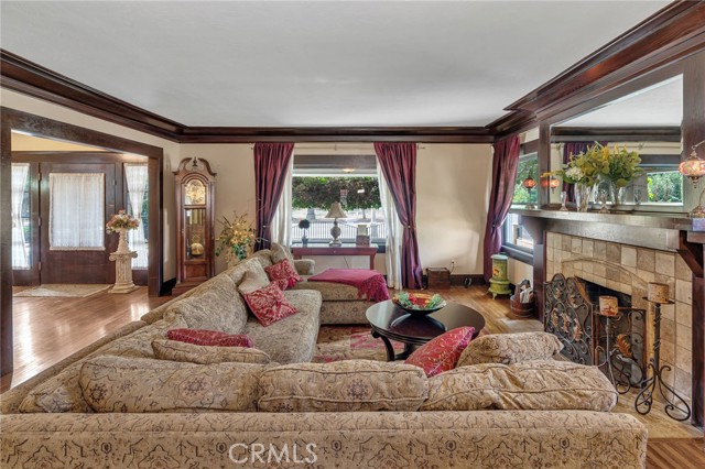 Detail Gallery Image 15 of 57 For 4495 Mission Inn Ave, Riverside,  CA 92501 - 5 Beds | 2/1 Baths