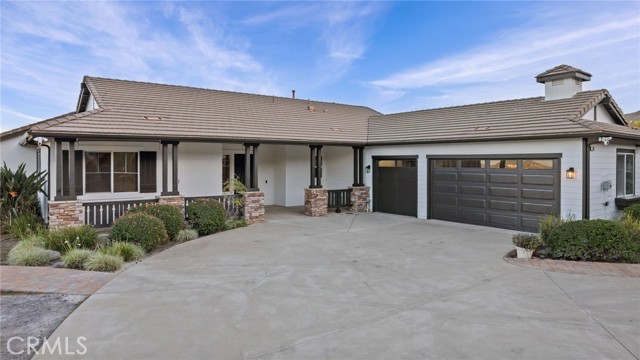 101 Via De La Valle, Lake Elsinore CA: https://media.crmls.org/medias/c7d4fcfa-ace8-4f31-89a2-7006734b8a38.jpg