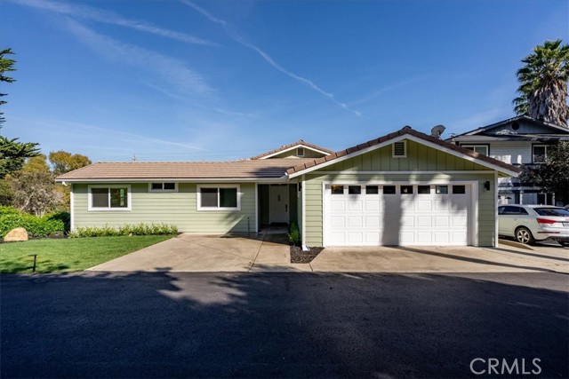 Detail Gallery Image 2 of 31 For 220 Selma, Pismo Beach,  CA 93449 - 3 Beds | 2 Baths