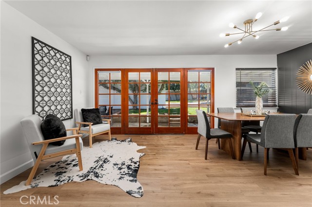 670 E Palm Avenue, Redlands CA: https://media.crmls.org/medias/c7d5e780-da19-473c-aff0-f3768e15c14a.jpg