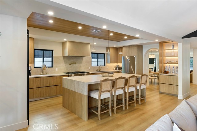 Detail Gallery Image 30 of 75 For 22269 Avenue San Luis, Woodland Hills,  CA 91364 - 5 Beds | 5/1 Baths