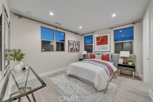 Detail Gallery Image 27 of 50 For 100 Albero, Irvine,  CA 92602 - 4 Beds | 3/1 Baths