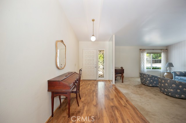 30590 Plumas Street, Lake Elsinore CA: https://media.crmls.org/medias/c7d72c56-8d47-441f-b58f-e82d313424bb.jpg