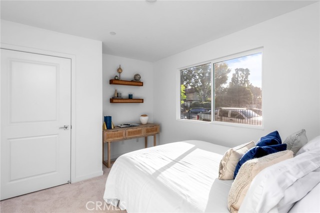 1140 Santo Antonio Drive, Colton CA: https://media.crmls.org/medias/c7d7c9fa-e8c4-451b-84e5-771cfb4376d8.jpg