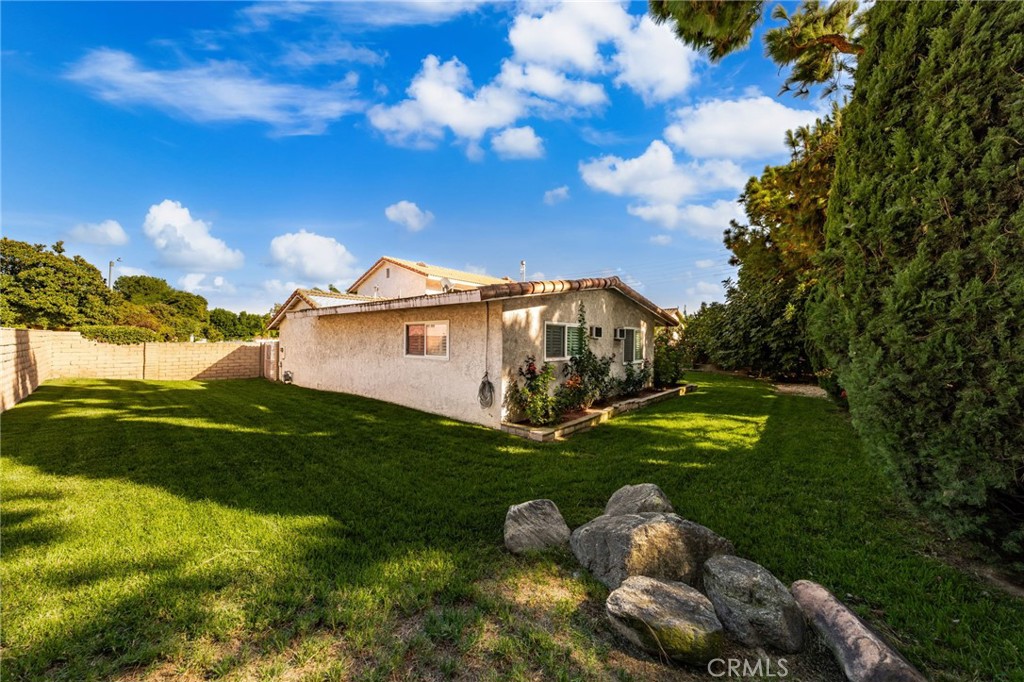 C7D93F08 7202 430A Bc5F A3Fa7D730Ae2 1613 Erin Avenue, Upland, Ca 91784 &Lt;Span Style='BackgroundColor:transparent;Padding:0Px;'&Gt; &Lt;Small&Gt; &Lt;I&Gt; &Lt;/I&Gt; &Lt;/Small&Gt;&Lt;/Span&Gt;