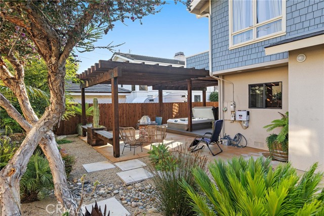 Detail Gallery Image 16 of 20 For 327 Palomar Ave, Pismo Beach,  CA 93449 - 3 Beds | 2 Baths